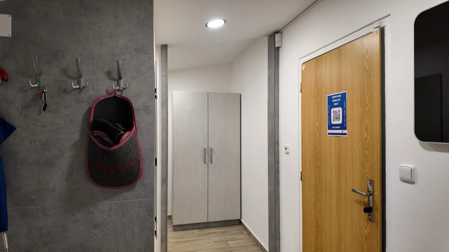 Apartmán Ramzová – předsíň